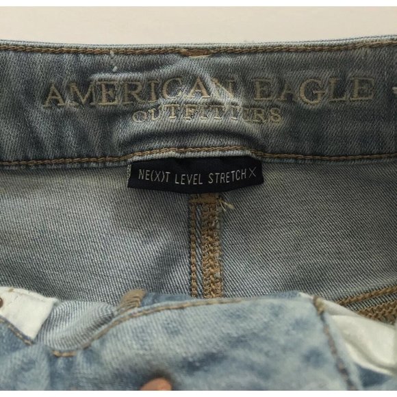 American Eagle-SZ: 2 Woman’s Next Level Stretch/Hi-Rise Shortie Denim Shorts - Picture 5 of 13
